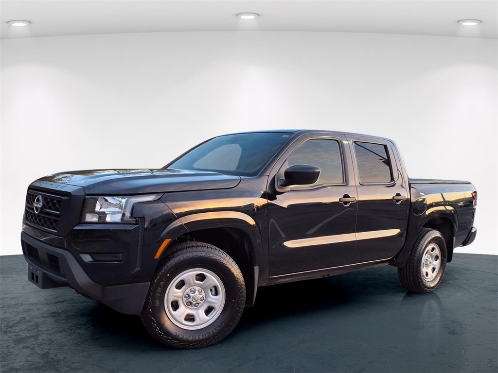 2022 Nissan Frontier S Crew Cab 4WD