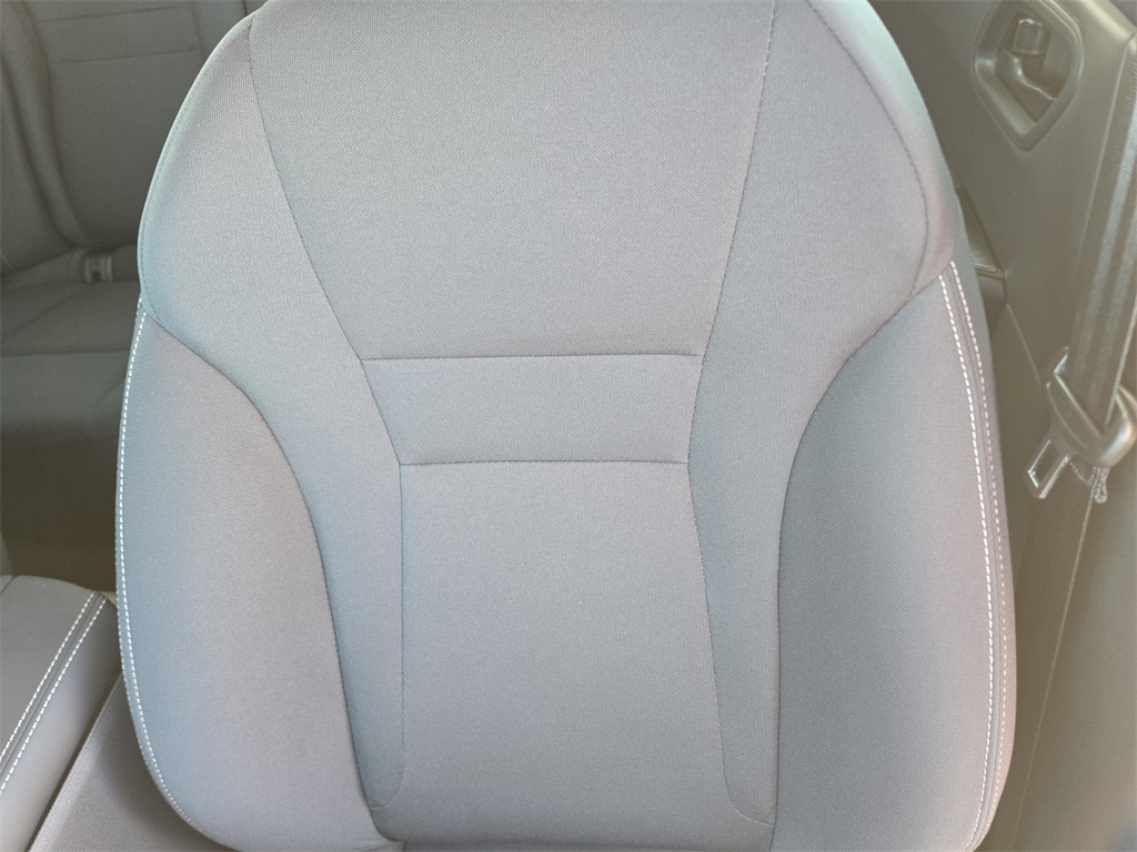 2026 Nissan Rogue S - 8