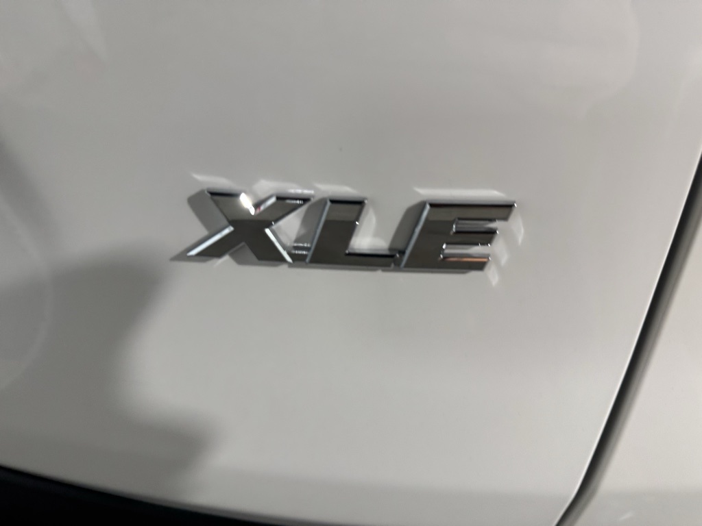 Thumbnail: 2025 Toyota RAV4 - 16