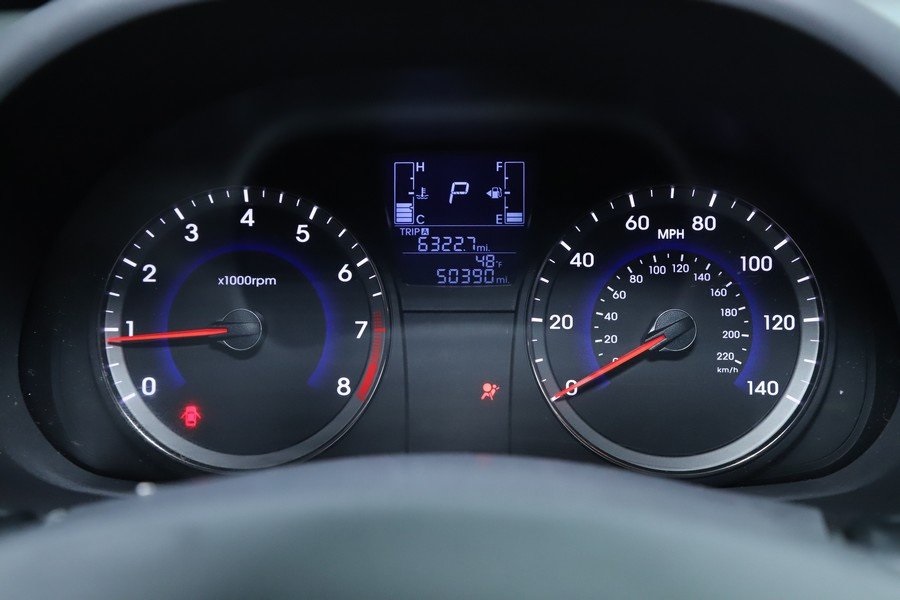 2017 Mercedes Benz C 300 photo 28