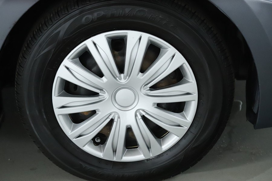 2017 Mercedes Benz C 300 photo 32
