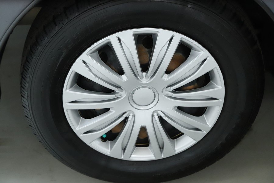2017 Mercedes Benz C 300 photo 34