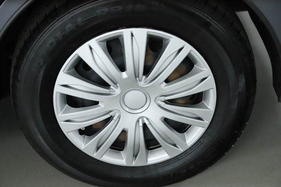 2017 Mercedes Benz C 300 photo 35