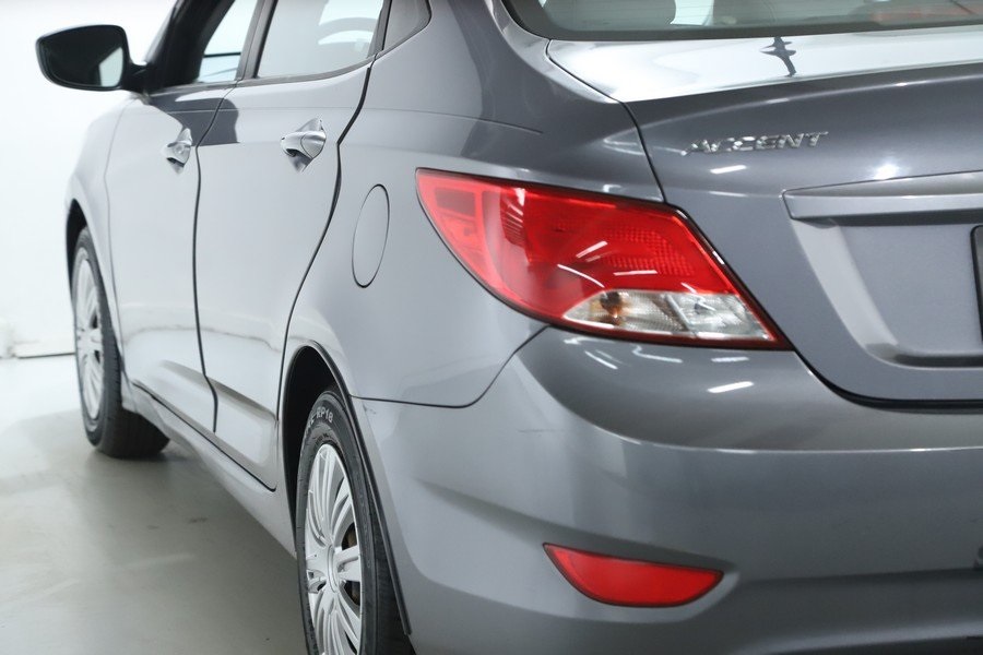 2017 Mercedes Benz C 300 photo 6