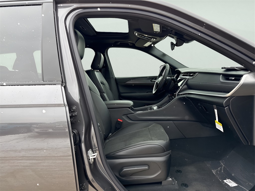 2025 Jeep Grand Cherokee L