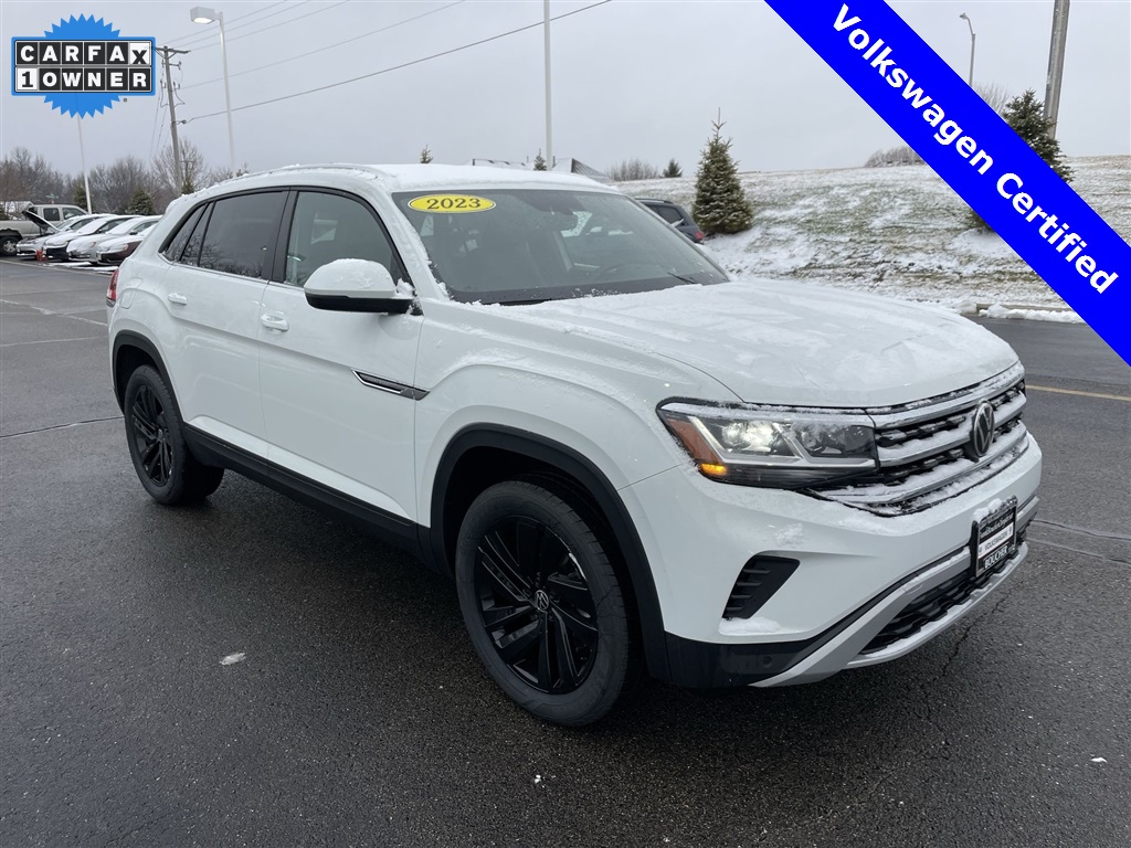 2023 Volkswagen Atlas Cross Sport SE 4Motion with Technology