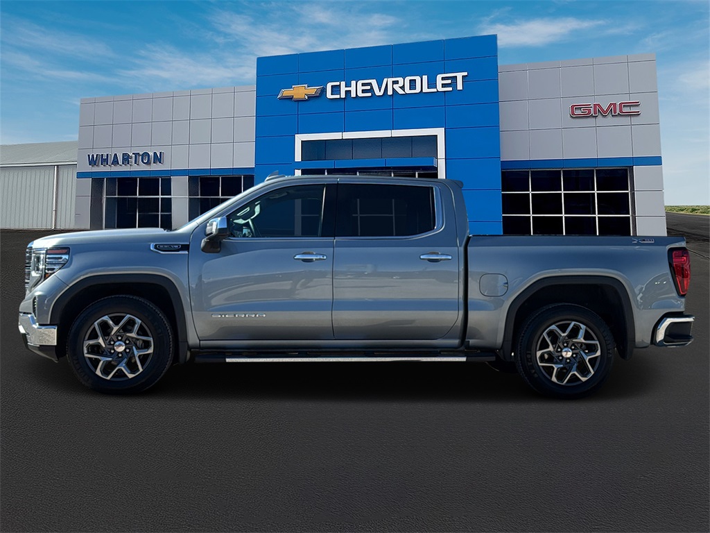 2023 GMC Sierra 1500 SLT - 4