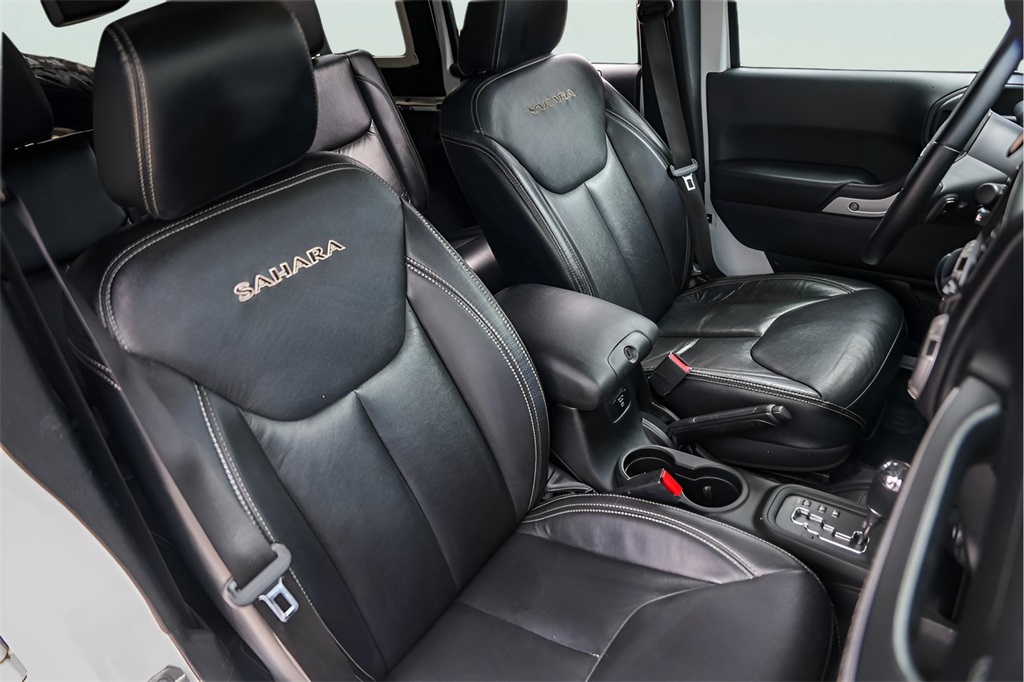 Used Car 2017 Jeep Wrangler  Unlimited Sahara For Sale Under $25,000 In Austin, Texas