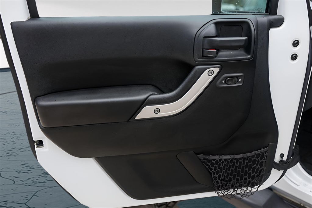 Used Car 2017 Jeep Wrangler  Unlimited Sahara For Sale Under $25,000 In Austin, Texas