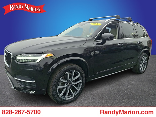 2019 Volvo XC90 T6 Momentum AWD