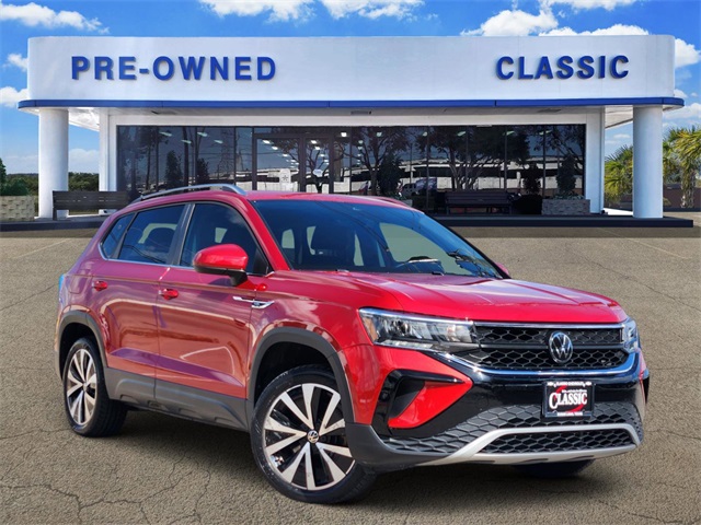2023 Volkswagen Taos 1.5T SE  at Community Honda