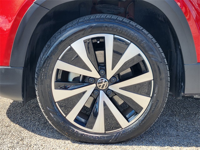2023 Volkswagen Taos 1.5T SE  at Community Honda