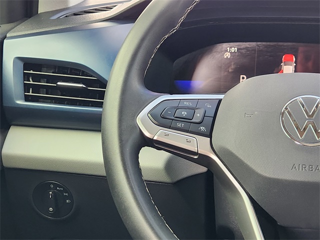 2023 Volkswagen Taos 1.5T SE  at Community Honda