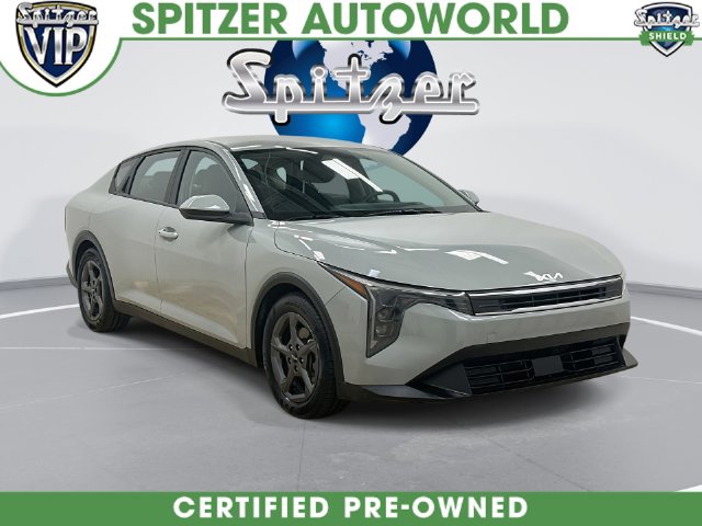 2025 Kia K4 LXS FWD