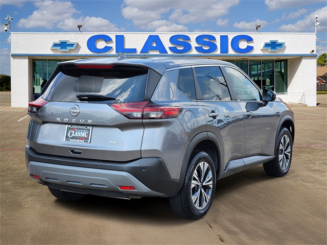 2023 Nissan Rogue SV - 6