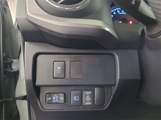 2023 – Toyota – Tacoma