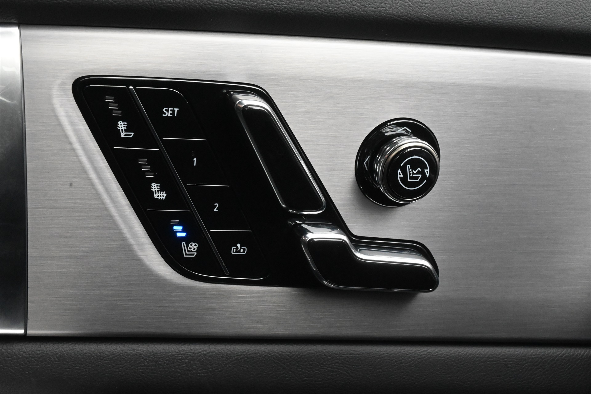 2026 Cadillac VISTIQ Sport Silver at Bayway Cadillac of The Woodlands