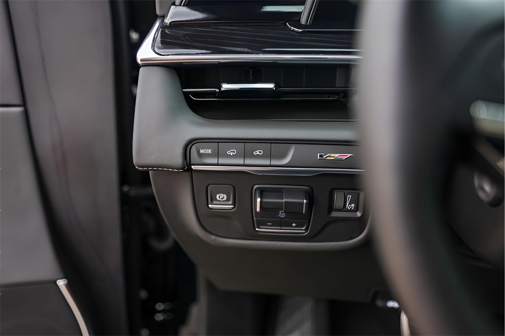 Used Car 2023 Cadillac Escalade  V-series For Sale Under $130,000 In Austin, Texas