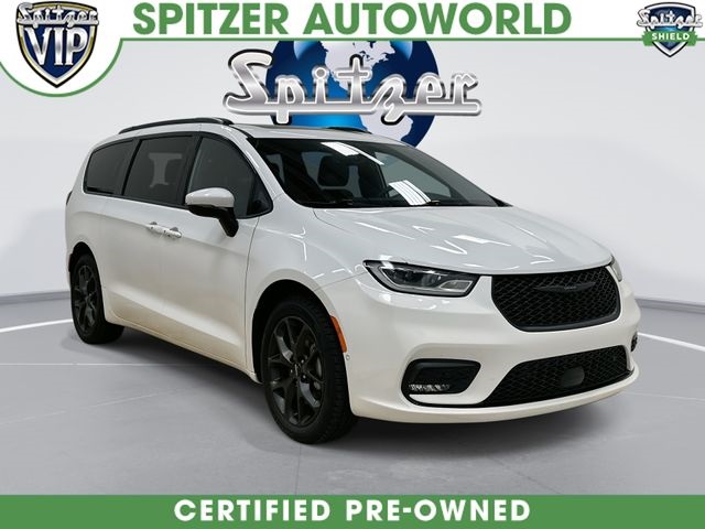 Bright White Clearcoat 2023 Chrysler Pacifica Touring L AWD Minivan All-Wheel Drive 9-Speed Automatic