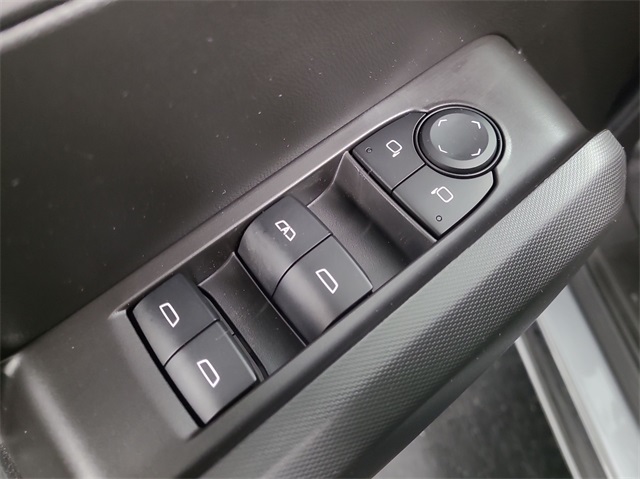 2025 – GMC – Canyon