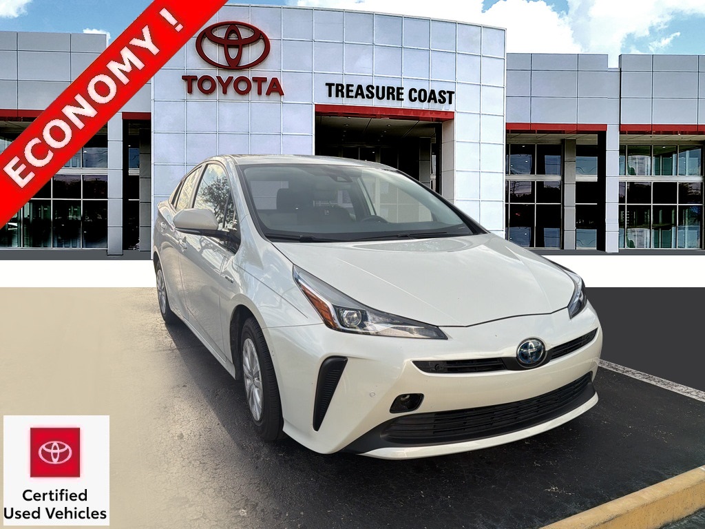 2020 Toyota Prius LE FWD