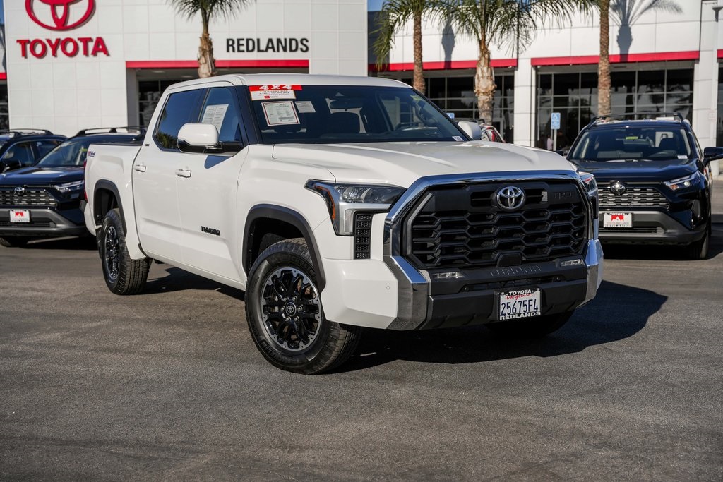 2025 Toyota Tundra SR5 CrewMax Cab 4WD