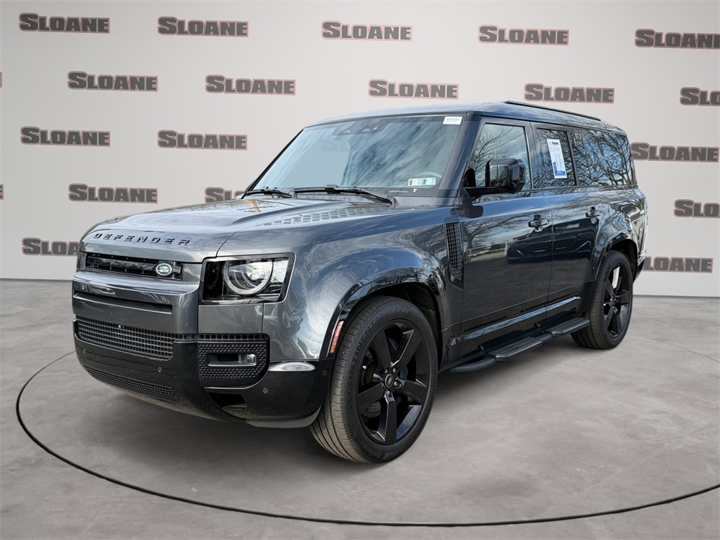 2025 Land Rover Defender 130 P400 X-Dynamic SE AWD