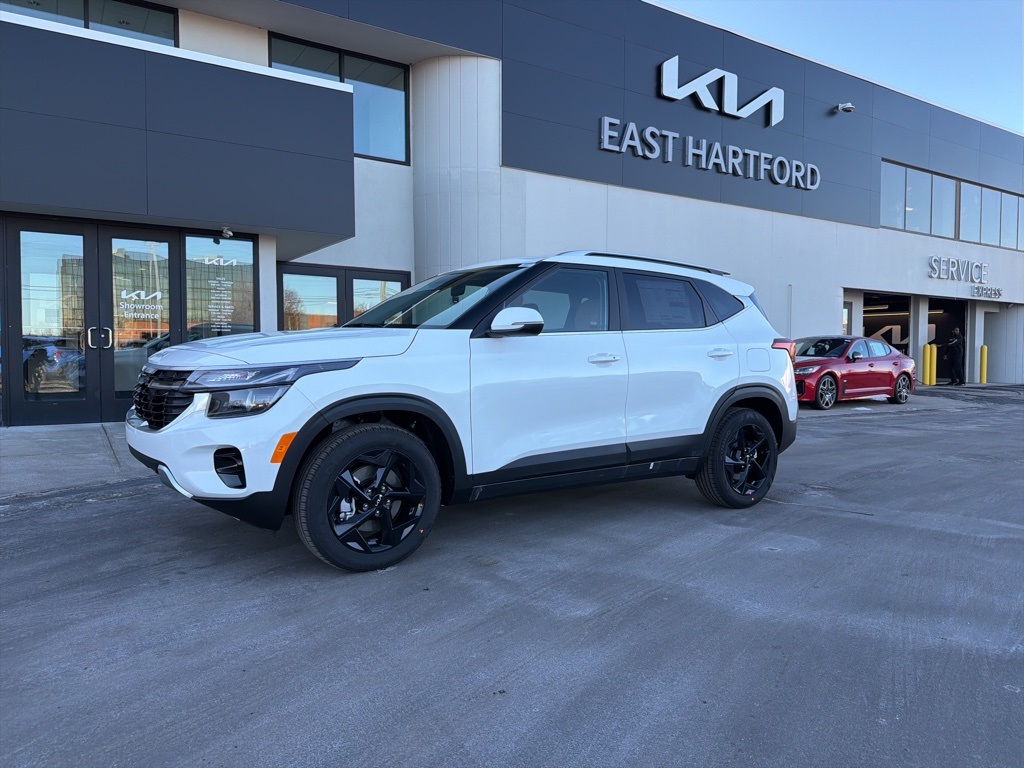 2026 Kia Seltos EX's photo