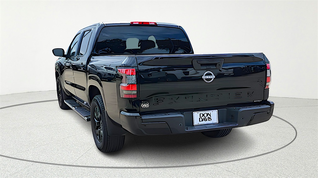 2023 Nissan Frontier