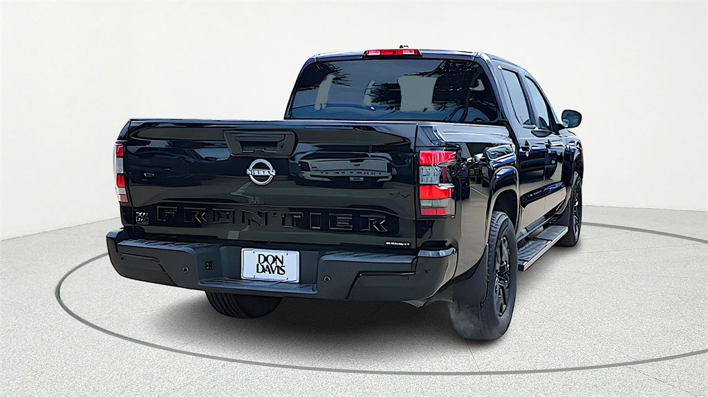 2023 Nissan Frontier