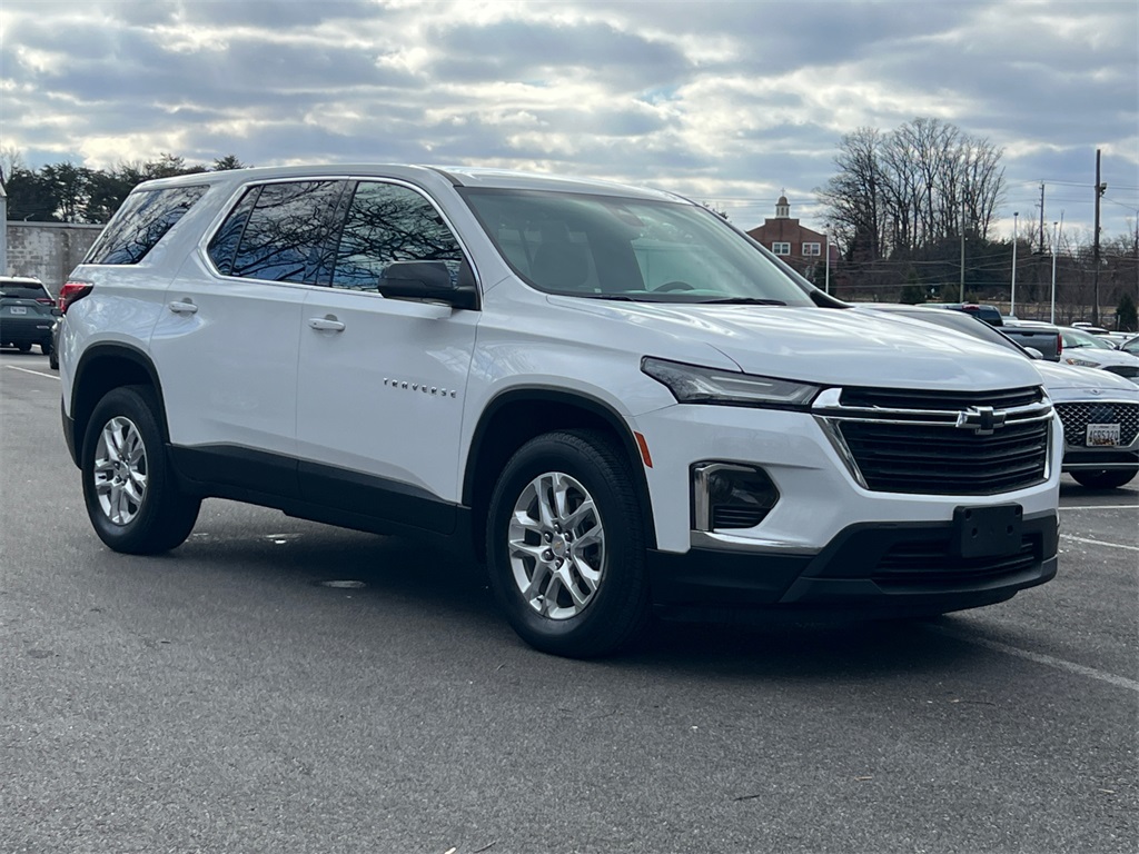 2023 Chevrolet Traverse LS FWD