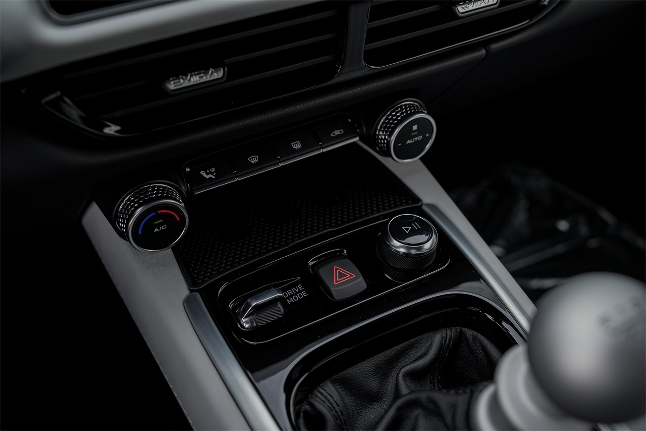 New Car 2025 Lotus Emira  For Sale Under $120,000 In Austin, Texas