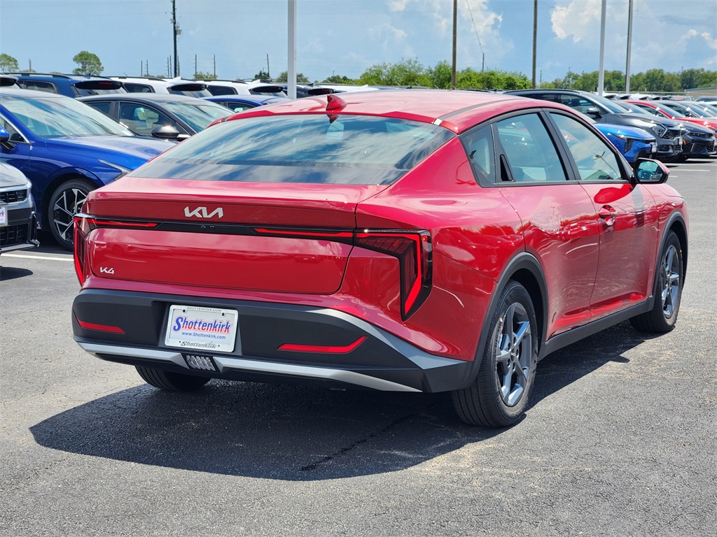 2025 Kia K4 LXS - 2