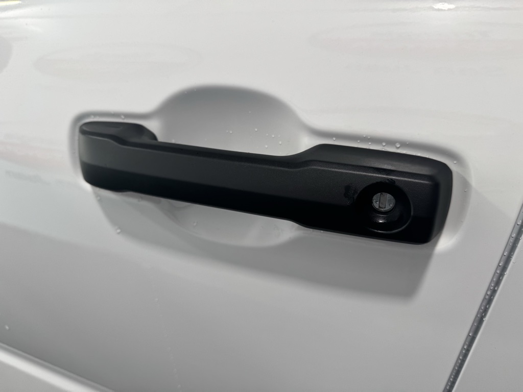 Thumbnail: 2025 Toyota 4Runner - 12