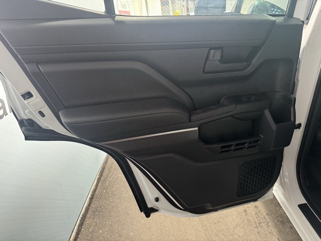 Thumbnail: 2025 Toyota 4Runner - 22