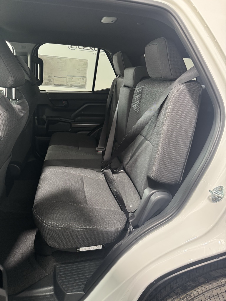 Thumbnail: 2025 Toyota 4Runner - 25