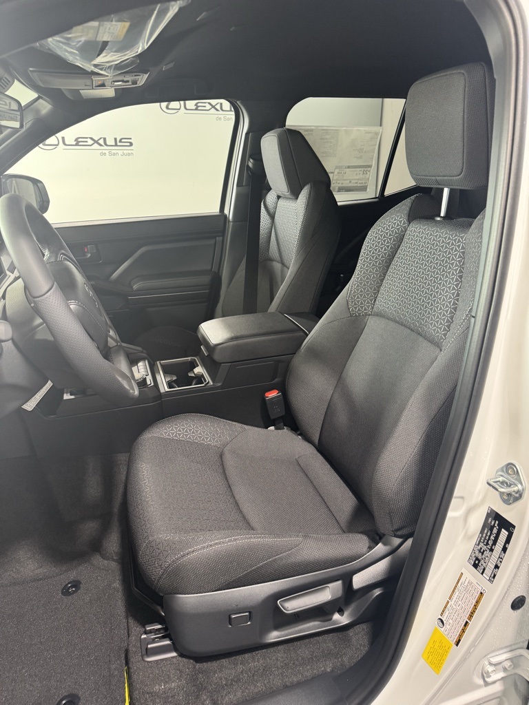 Thumbnail: 2025 Toyota 4Runner - 31