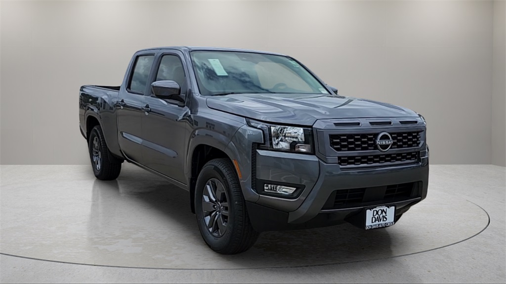 2025 Nissan Frontier