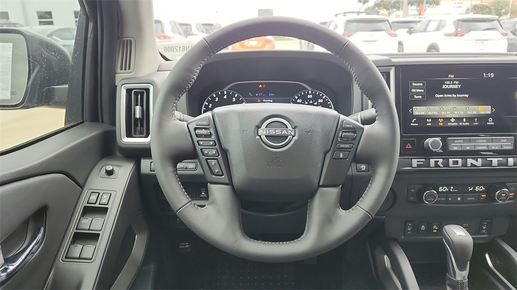 2025 Nissan Frontier