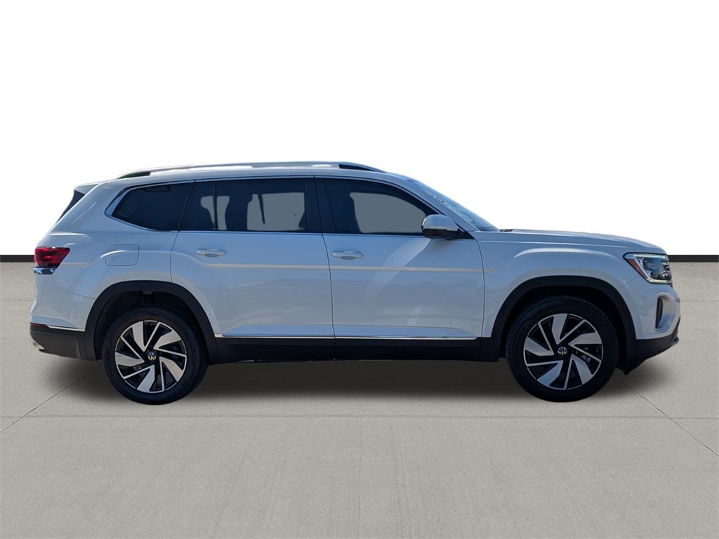 2025 Volkswagen Atlas 2.0T SEL - 3
