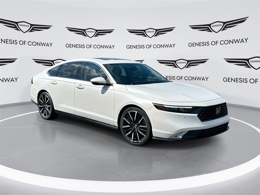 2023 Honda Accord Hybrid Touring FWD