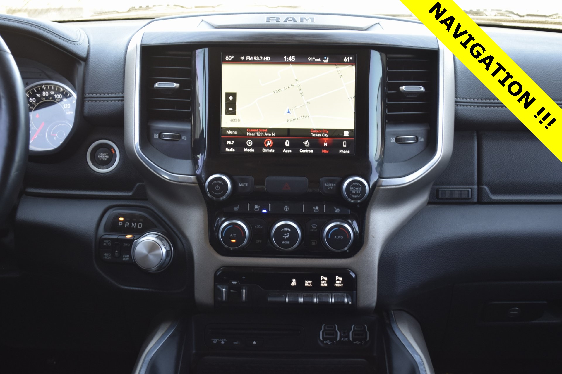 2019 Ram 1500 Laramie - 3