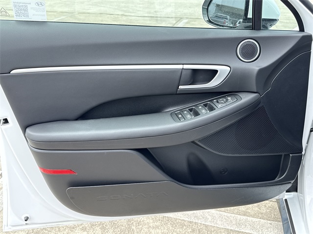 2025 Hyundai Sonata Hybrid SEL - 8