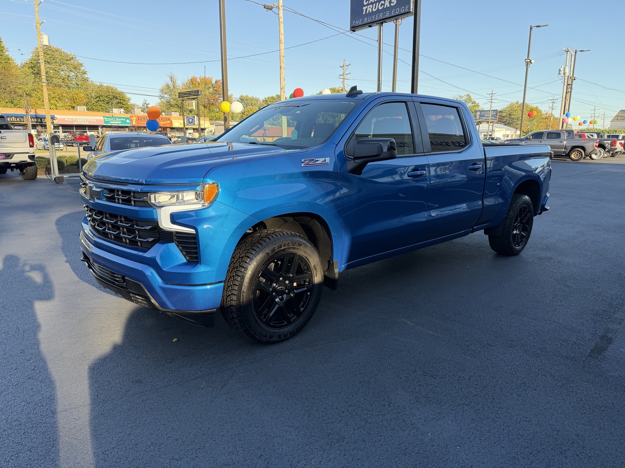 2022 Chevrolet Silverado 1500 RST photo 2