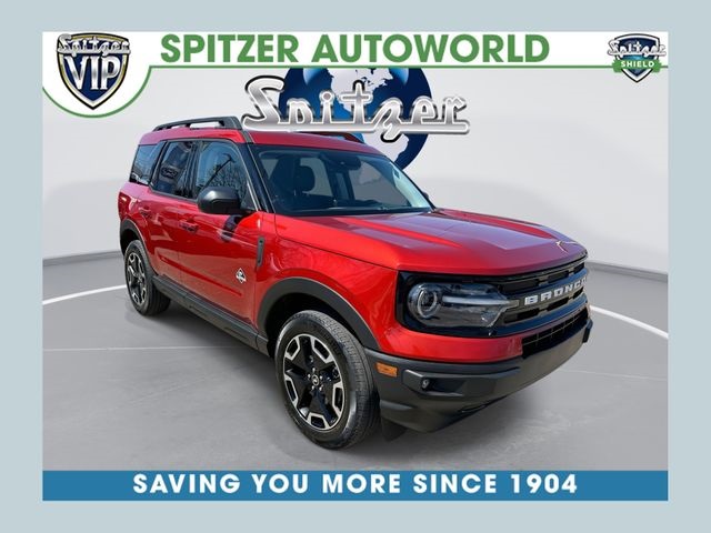 Chili Pepper Red 2023 Ford Bronco Sport Outer Banks AWD SUV / Crossover All-Wheel Drive 8-Speed Automatic
