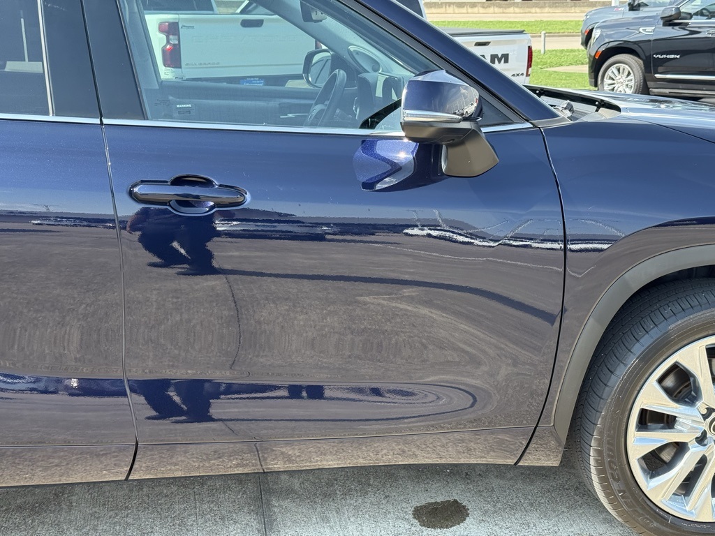 2023 Toyota Highlander Limited - 10