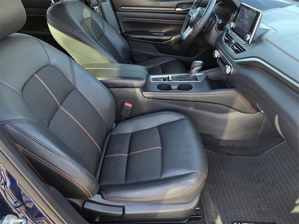 2022 Nissan Altima 2.5 SR Blue at Emmons Autoplex