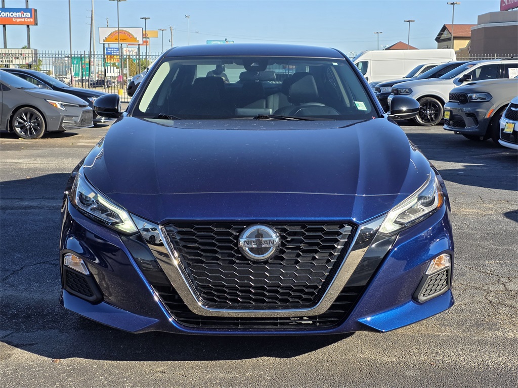 2022 Nissan Altima 2.5 SR Blue at Emmons Autoplex