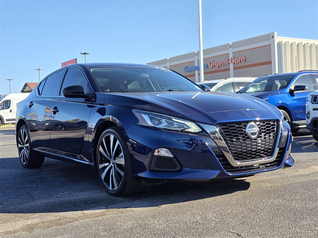 2022 Nissan Altima 2.5 SR Blue at Emmons Autoplex