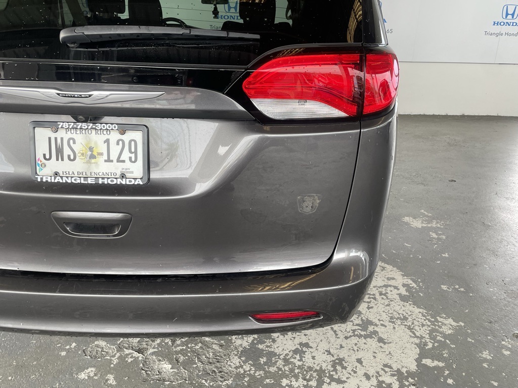 Used Car 2022 Chrysler Voyager  Lx For Sale Under $25,000 In San Juan, Puerto Rico